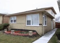 Short-sale in  S FRANCISCO AVE Chicago, IL 60652