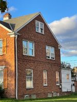  Lindholm Rd, Cleveland OH