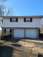 Short-sale in  E BASELINE RD Saint Anne, IL 60964