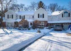 Short-sale in  WOODLAND RD Minneapolis, MN 55424