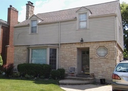Short-sale Listing in N 79TH AVE ELMWOOD PARK, IL 60707