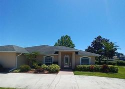 Short-sale in  OLD NICHOLS CIR Auburndale, FL 33823