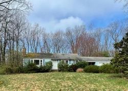 Short-sale in  KNOLLWOOD RD Farmington, CT 06032