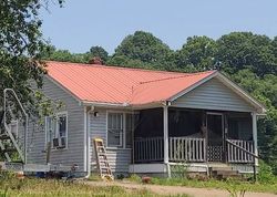 Sheriff-sale in  GRAYS BEND RD Centerville, TN 37033