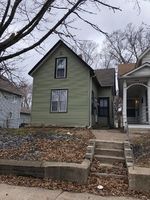 Short-sale in  FREMONT AVE N Minneapolis, MN 55411