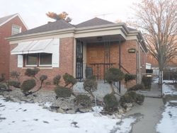 Short-sale in  S EGGLESTON AVE Chicago, IL 60620