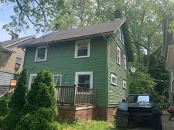  Carlyon Rd, Cleveland OH