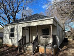 Short-sale in  W WALL ST Springfield, MO 65802