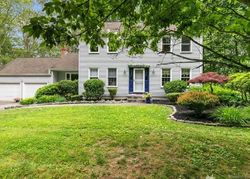 Short-sale in  COPPERFIELD DR Madison, CT 06443