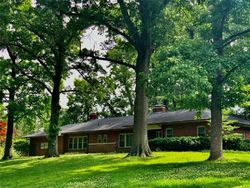 Short-sale in  LINDWORTH DR Saint Louis, MO 63124