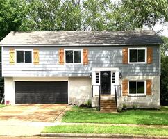 Short-sale in  N STAR DR Memphis, TN 38134