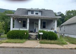 Short-sale Listing in NORTH ST LYKENS, PA 17048