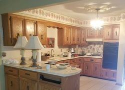 Short-sale Listing in WATERFORD DR WILLOWBROOK, IL 60527