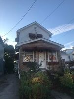 Short-sale in  E 49TH ST Brooklyn, NY 11203