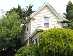 Short-sale in  W ALBEMARLE AVE Lansdowne, PA 19050