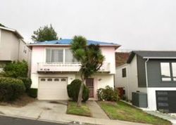 Sheriff-sale in  LONGVIEW DR Daly City, CA 94015