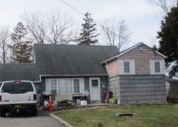  Peters Blvd, Bay Shore NY