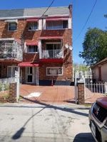Short-sale in  BOLTON AVE Bronx, NY 10473