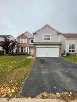 Short-sale in  ALISHA LN Romeoville, IL 60446