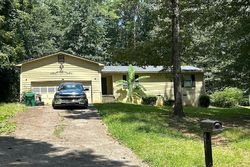  Housworth Ln, Lithonia GA