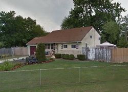 Short-sale in  CLAYWOOD DR Brentwood, NY 11717