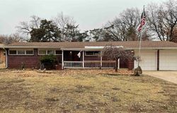 Short-sale in  E MARJORIE ST Wichita, KS 67206