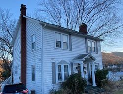 Short-sale in  WALNUT ST Westernport, MD 21562