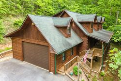 Short-sale in  MIDDLE CREEK RD Otto, NC 28763