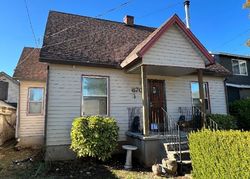 Short-sale Listing in SE 69TH AVE PORTLAND, OR 97206