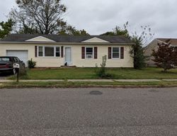 Short-sale in  HAMILTON DR Toms River, NJ 08753