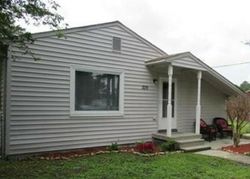 Short-sale in  MAGNOLIA ST Suffolk, VA 23434