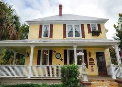 Short-sale in  E 5TH AVE Mount Dora, FL 32757