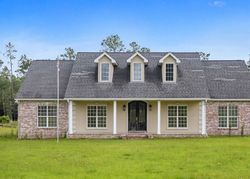 Short-sale in  BENESHEEWAH TRL Pass Christian, MS 39571