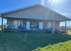 Short-sale in  OAK ST Houma, LA 70363