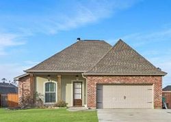 Short-sale in  LAKE MAUREPAS CT Ponchatoula, LA 70454