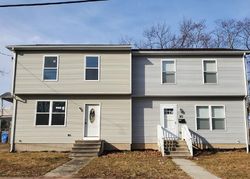 Short-sale in  ELRO ST Manchester, CT 06040