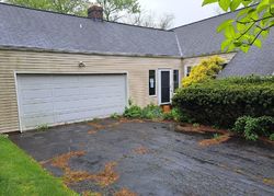 Short-sale in  LOWER FERRY RD Trenton, NJ 08618