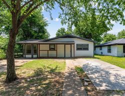 Short-sale in  W ELM ST Denison, TX 75020