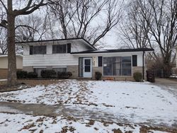 Short-sale in  RUTLEDGE ST Park Forest, IL 60466