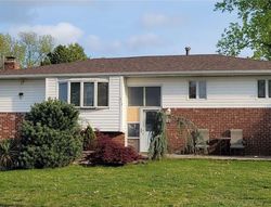 Short-sale Listing in WESTVIEW AVE DEER PARK, NY 11729