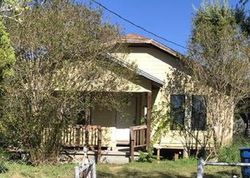 Sheriff-sale in  1ST ST Floresville, TX 78114