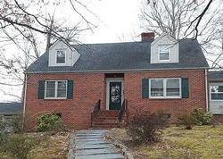 Sheriff-sale Listing in N TEMPLE AVE COLONIAL HEIGHTS, VA 23834