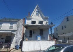 Short-sale in  BROAD ST Saint Clair, PA 17970
