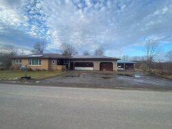  Lovell Rd, Corry PA