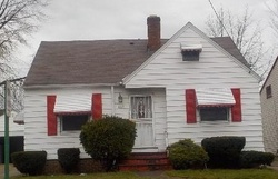 Short-sale in  RAYMOND ST Maple Heights, OH 44137