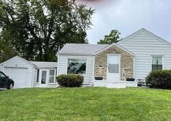 Short-sale in  VANE ST Omaha, NE 68112