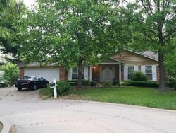  Bradbury Ct, Saint Peters MO