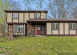 Short-sale in  SCENIC WAY DR Kalamazoo, MI 49009