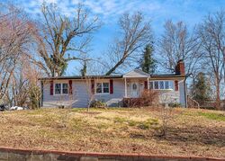 Short-sale in  PISCATAWAY RD Clinton, MD 20735