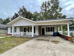 Short-sale in  E AND WEST ST Minden, LA 71055
